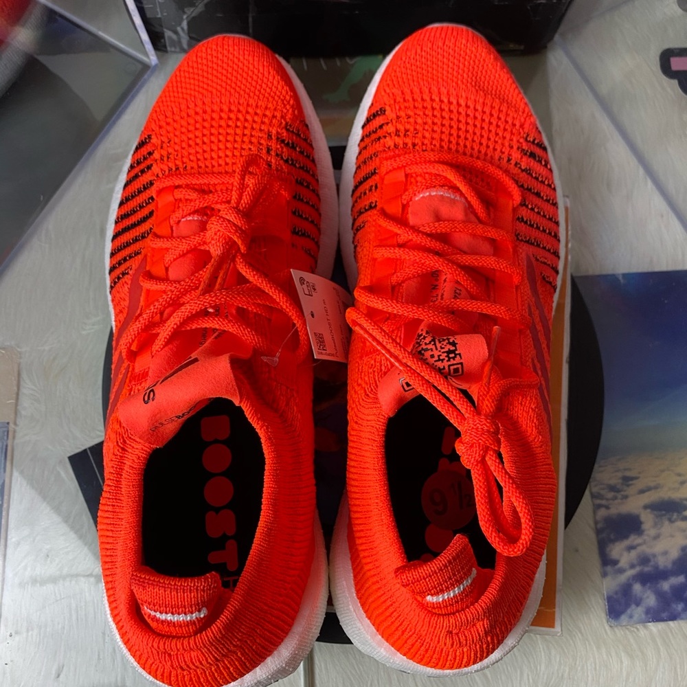 🆕 Adidas PulseBOOST HD - Solar Red - Mens Sizes - Picture 5 of 11